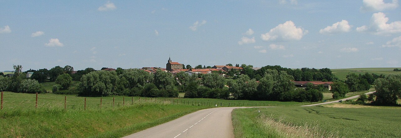 Église fortifiée de Saint-Pierrevillers